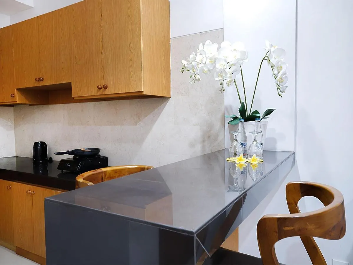 Amanlane Suite Seminyak Managed By Arm Hospitality Bed & Breakfast Seminyak (Bali)